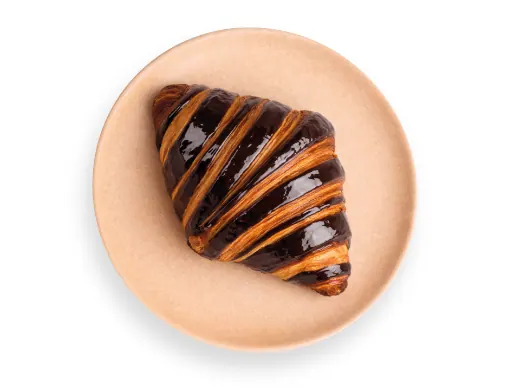 Nutella Croissant - 100 g at LOOP Café Pererenan