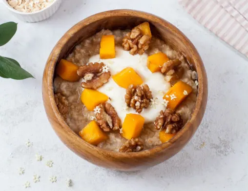 Tropical Sunrise Oats at LOOP Café