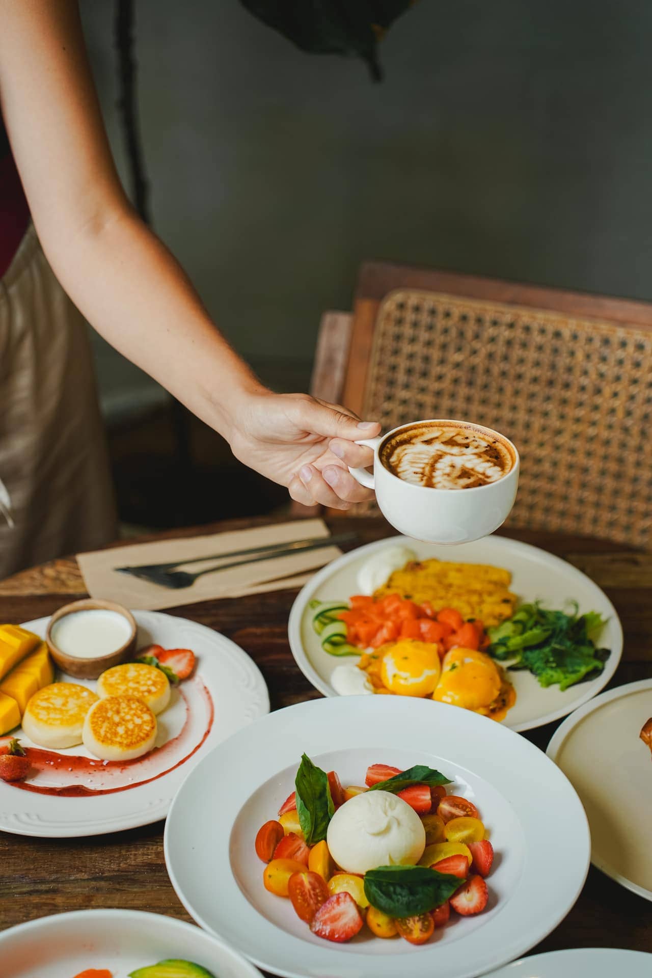 Sweet and savoury brunch spread with coffee at LOOP Café in Pererenan